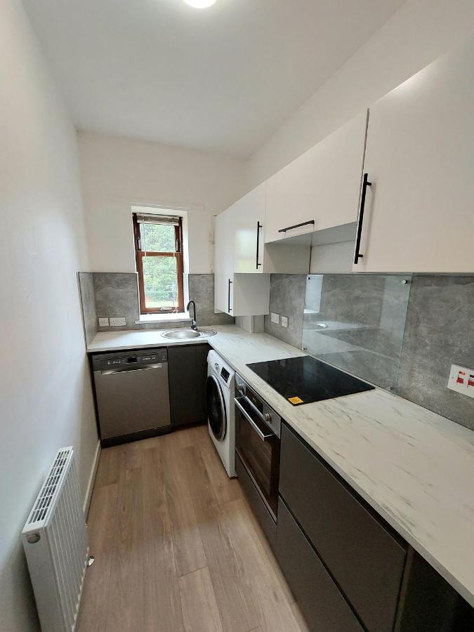 Modern & Bright, G/F, 1Br Apt. Real Hidden Gem Apartman Hamilton Kültér fotó